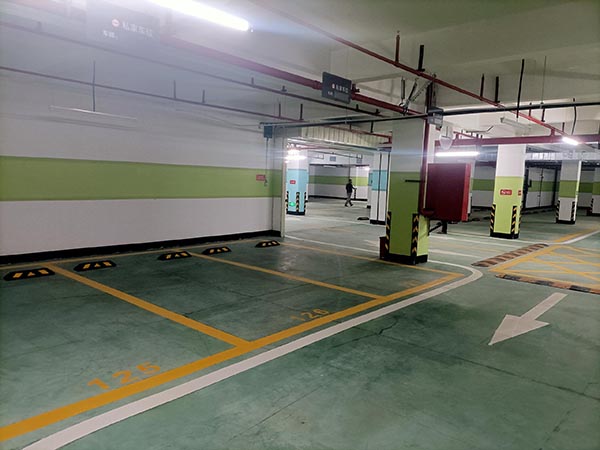 蘇州飛揚市政交通設施有限公司車位劃線項目案例順利交付。